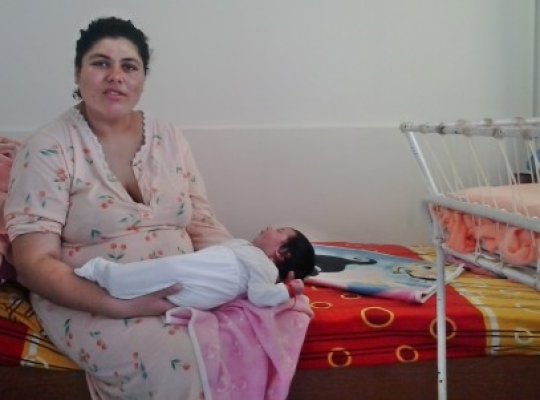 Intervenţie în premieră la Spitalul din Constanţa: O gravidă cu o malformaţie rară, ajutată de medici să nască